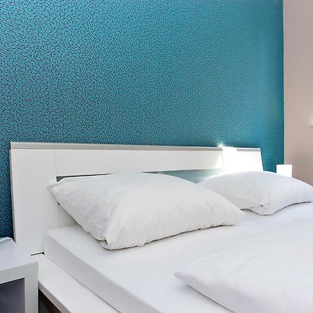 Apartmenthouse Berlin - Am Goerlitzer Park Экстерьер фото